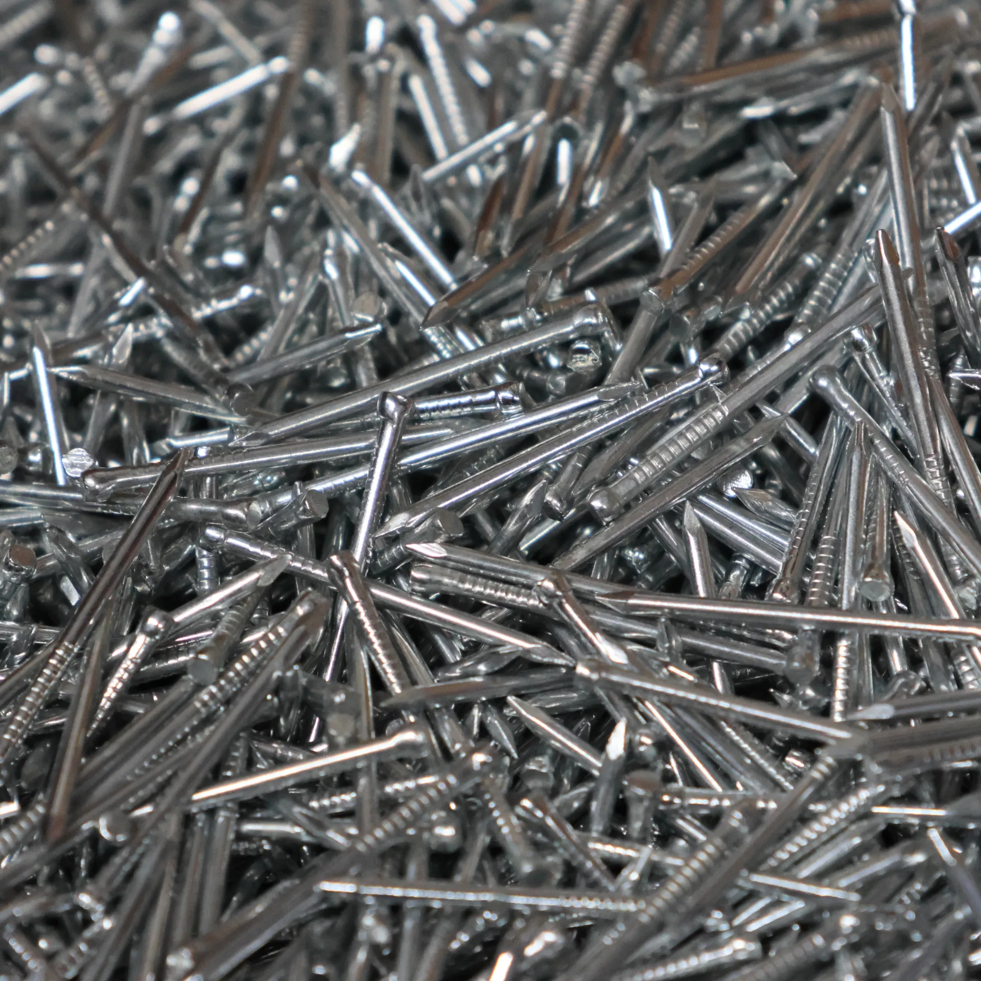 How Iron Nail Wire Enhances Nail Strength and Installation Efficiency
