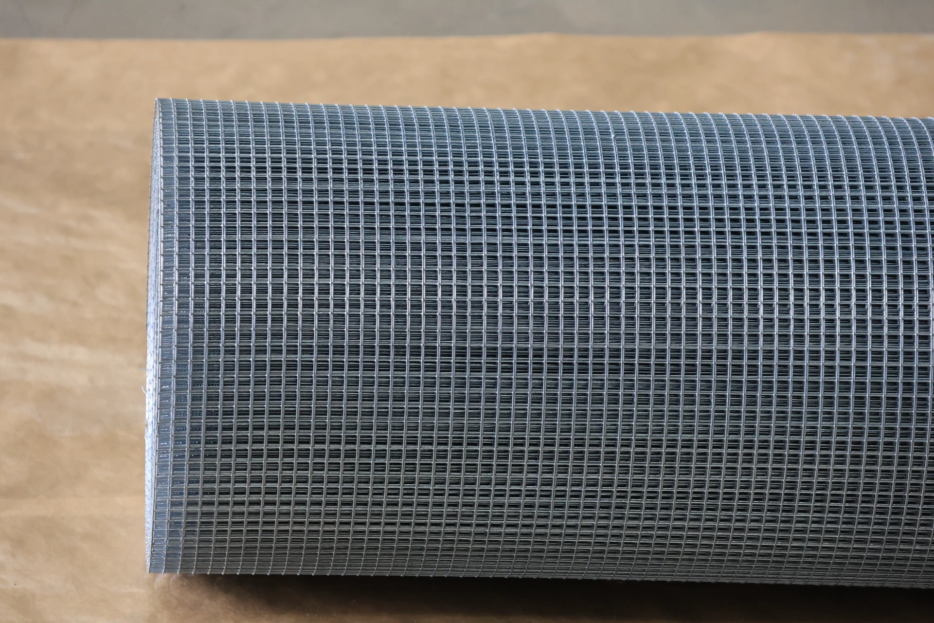 Iron Wire Mesh's toughness and diverse applications