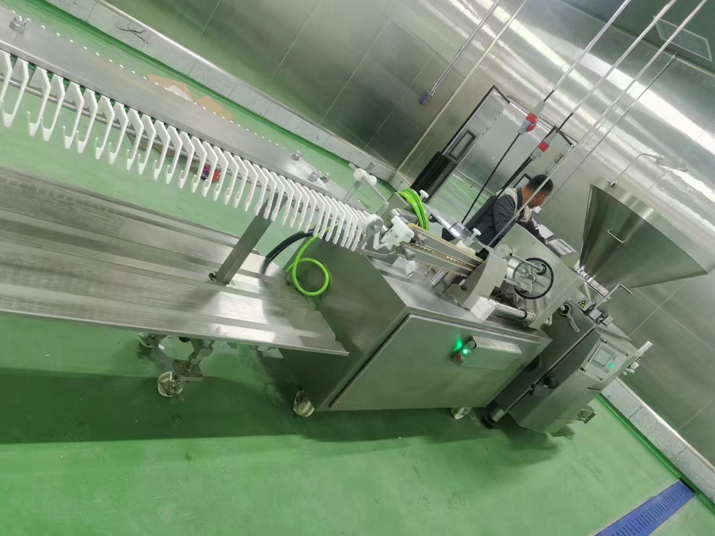Manufacturers of Machines for Slicing Boneless Meat Efficiently and Precisely