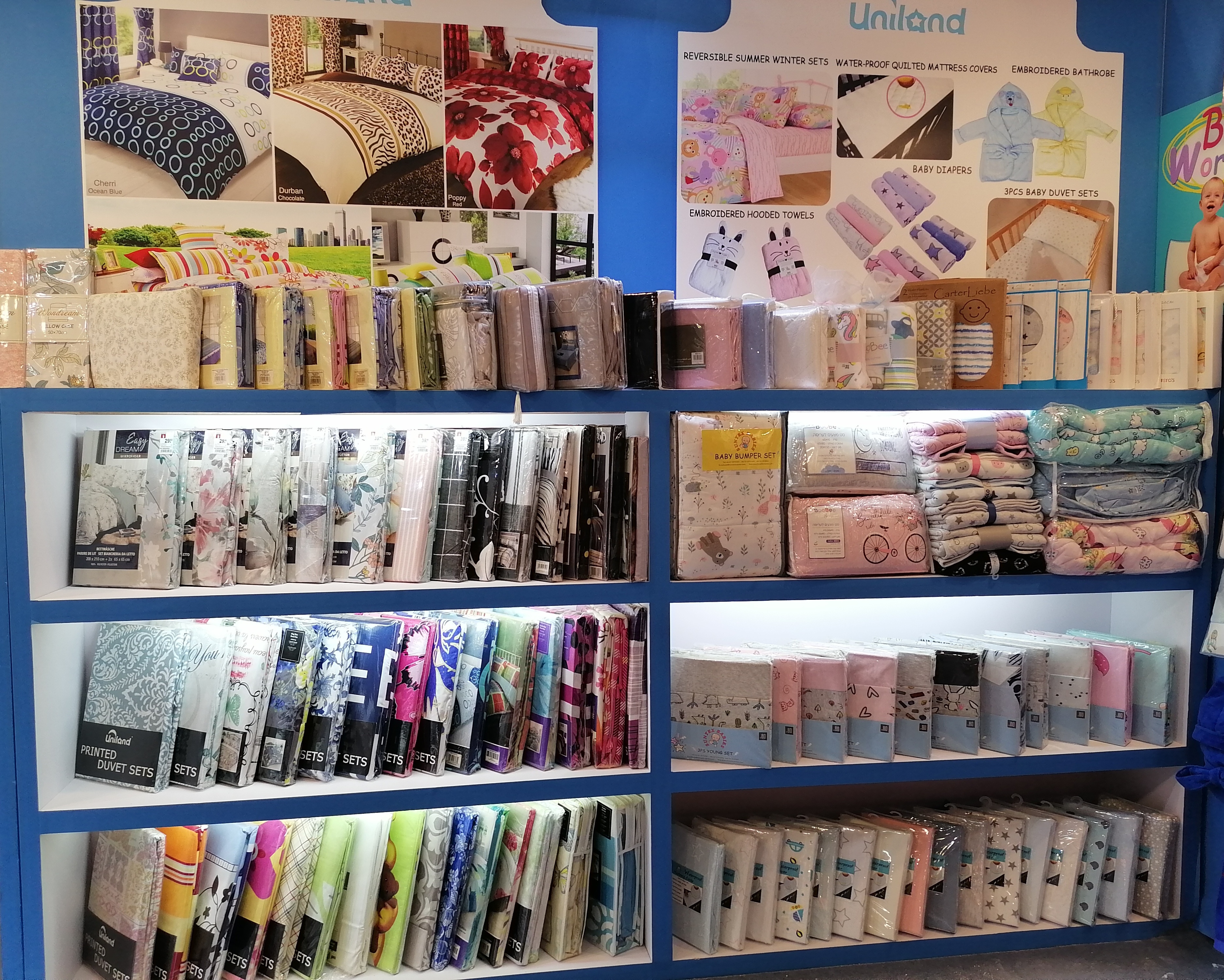 Charming Cartoon Bedding Sets for Kids Featuring Fun Characters and Vibrant Designs for a Cozy Bedroom