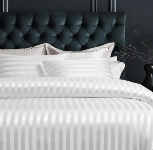 Polyester Duvet Set With Jacquard Design