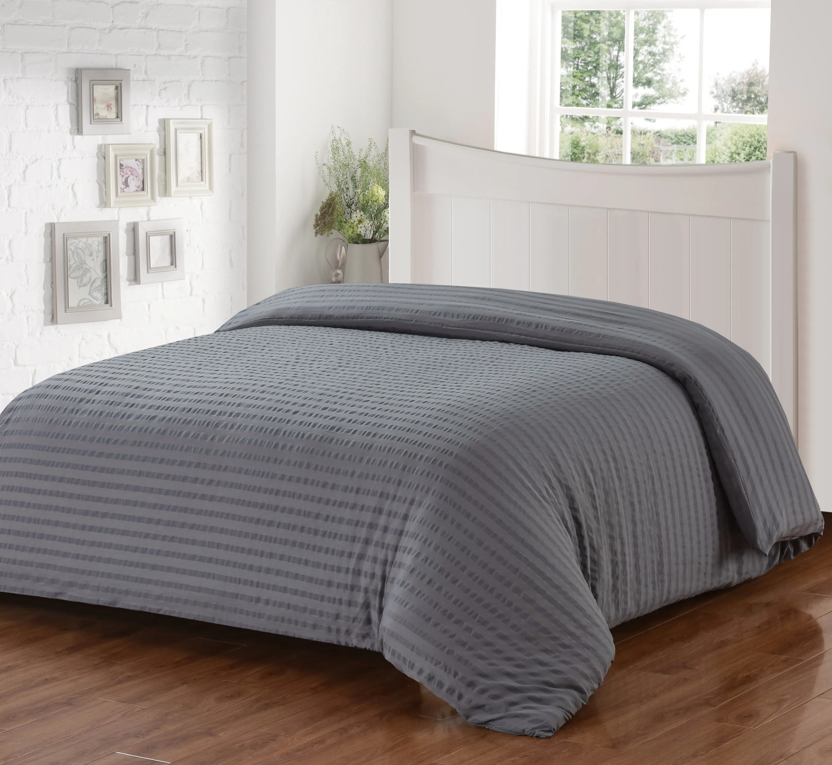Soft & Breathable Seersucker Sheets for Cozy Nights