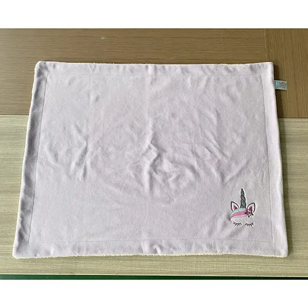 Premium 100% Cotton Fitted Sheet for Ultimate Comfort and Style in Your Bedding Collection