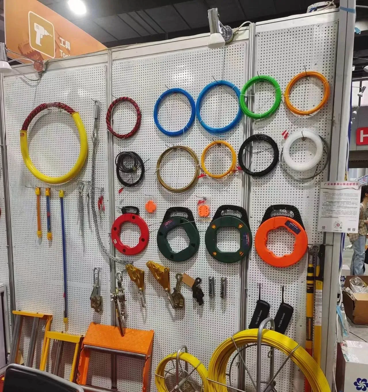 'crimping tool for hose fittings - measuring wheel'