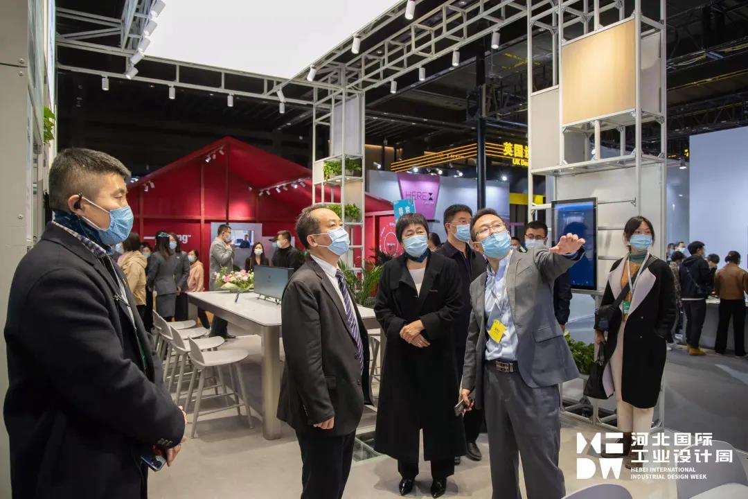 Exploring Innovative Mobile Showcase Strategies for Engaging Customers and Boosting Brand Visibility