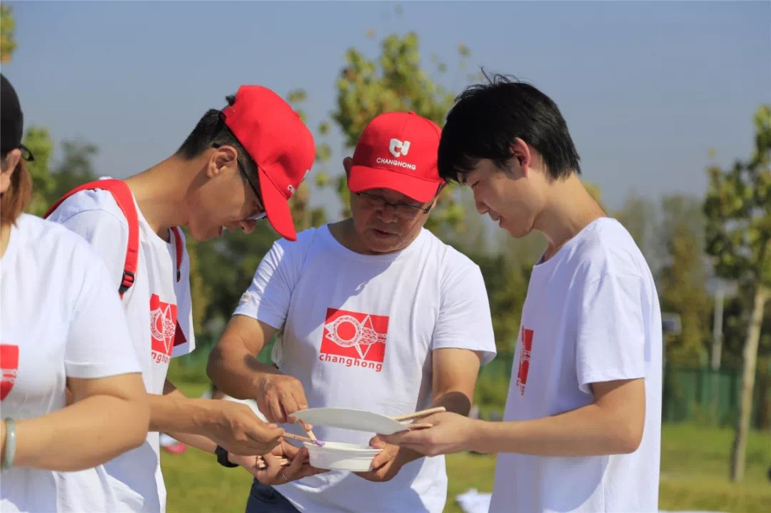 Creative Showcase Ideas to Elevate Your Shop Display and Attract More Customers