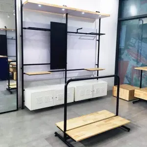 Creative Lighting Solutions for Signage and Decorative Accessories to Enhance Visibility and Appeal