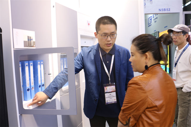 Exploring Innovative Solutions for Enhancing Storage Module Efficiency and Functionality in Modern Systems