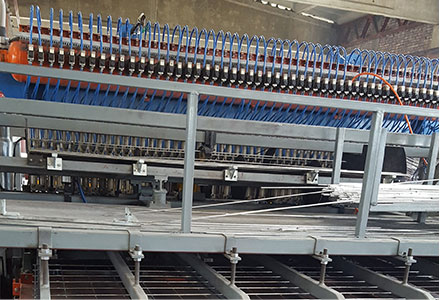 pomidor bezləri üçün dairəvi qafesin istifadəsi və üstünlükləri