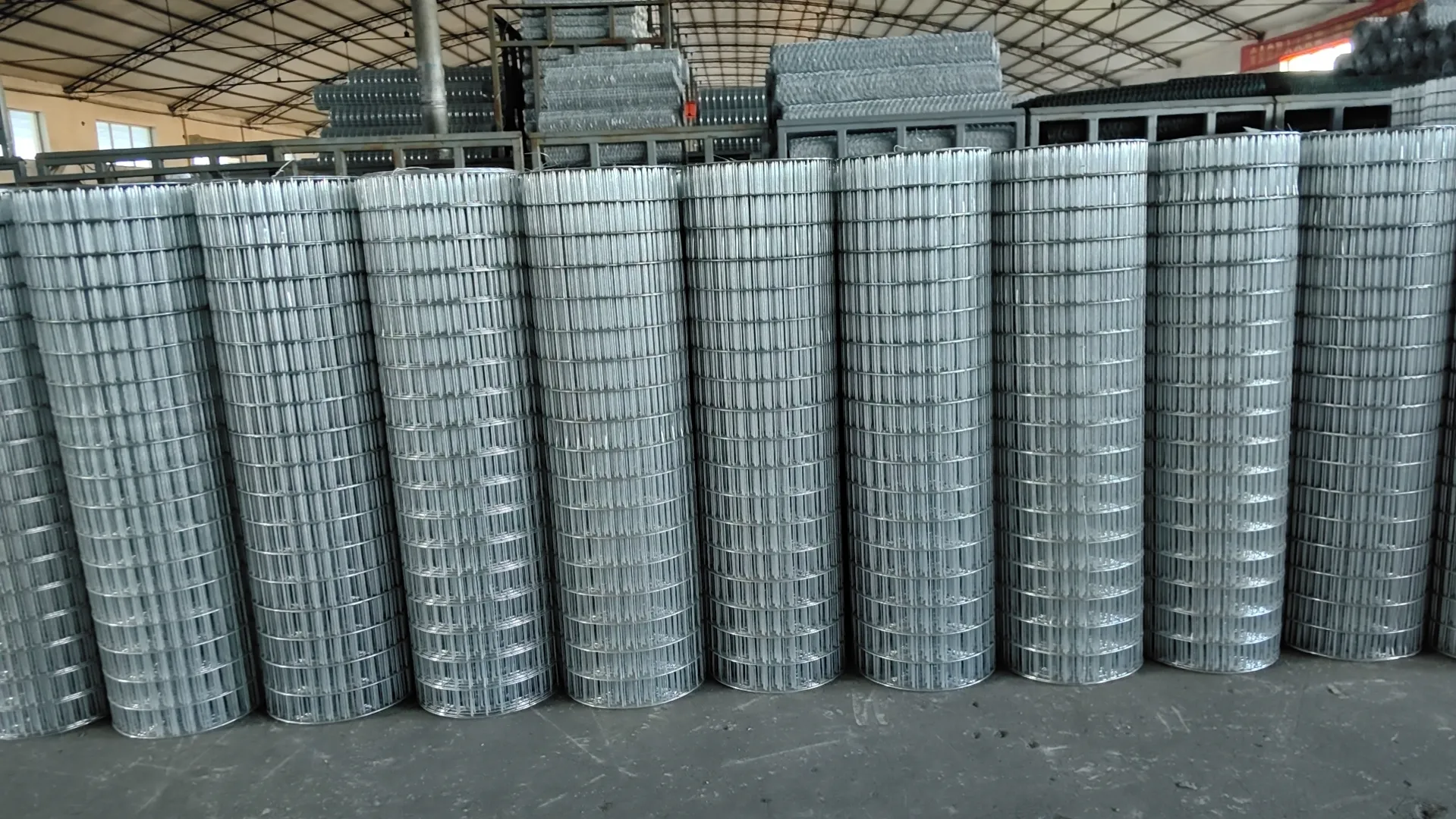 Discover the Benefits of Rolled Fencing