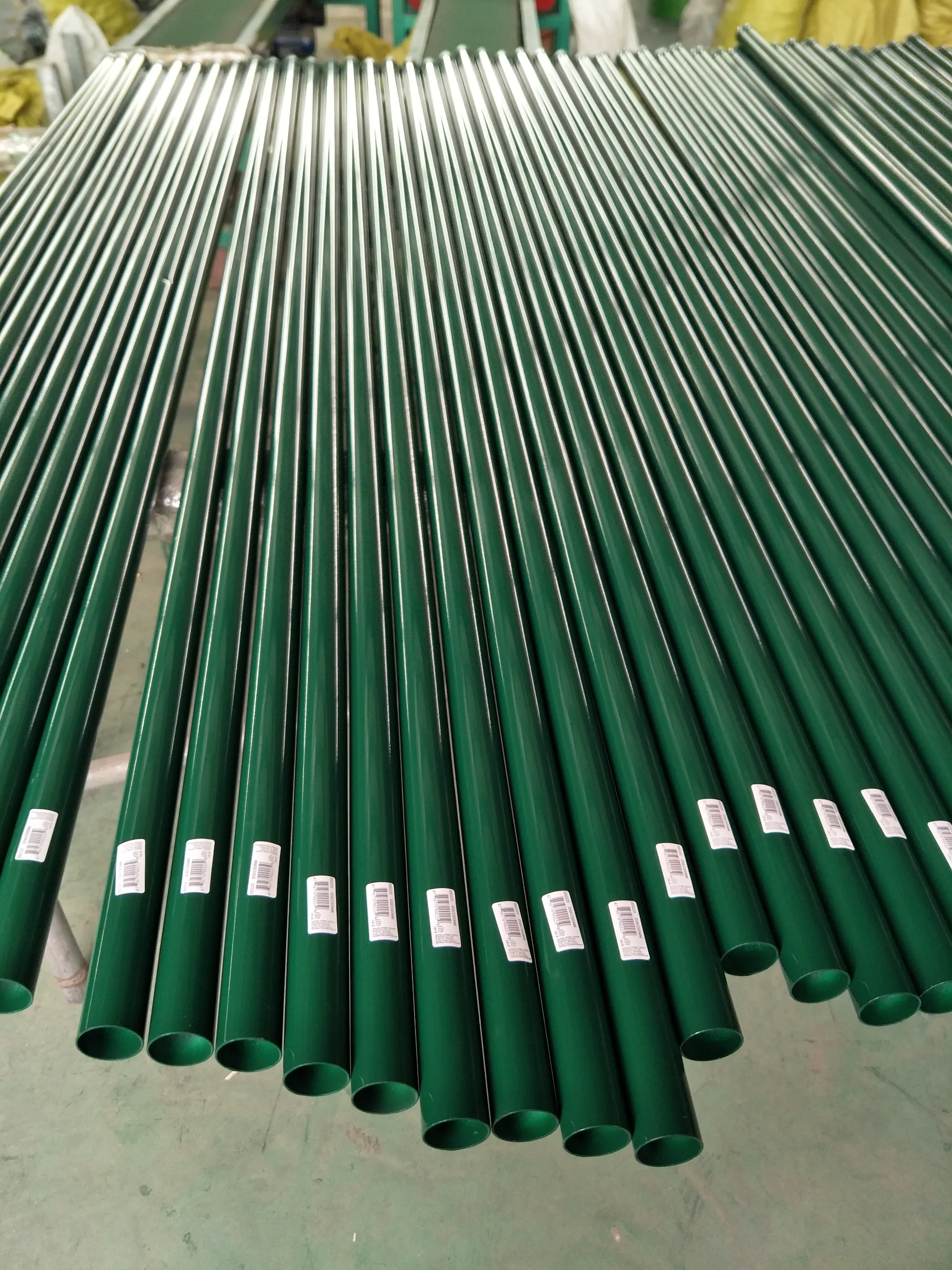 Durable Green Mesh Fence Roll for Enhanced Outdoor Privacy and Security Solutions