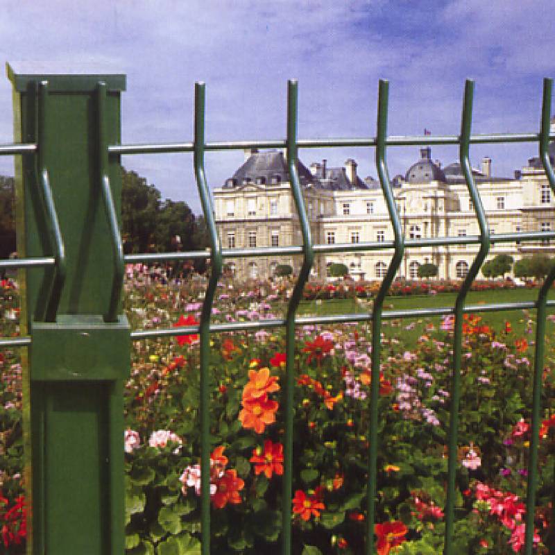 Durable Solutions for Your Equine Enclosure Needs with Rolled Horse Fencing