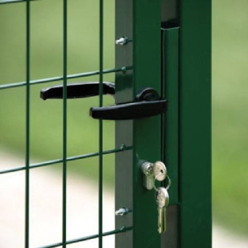 Repairing and Reinforcing Chicken Wire for Better Livestock Management