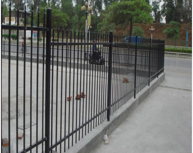 Innovative Tool for Securing and Tightening Wire Fences Effortlessly in Your Backyard or Farm