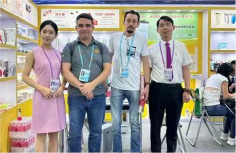 Creative Ways to Use Square Padded Envelopes for Shipping and Presentation Needs