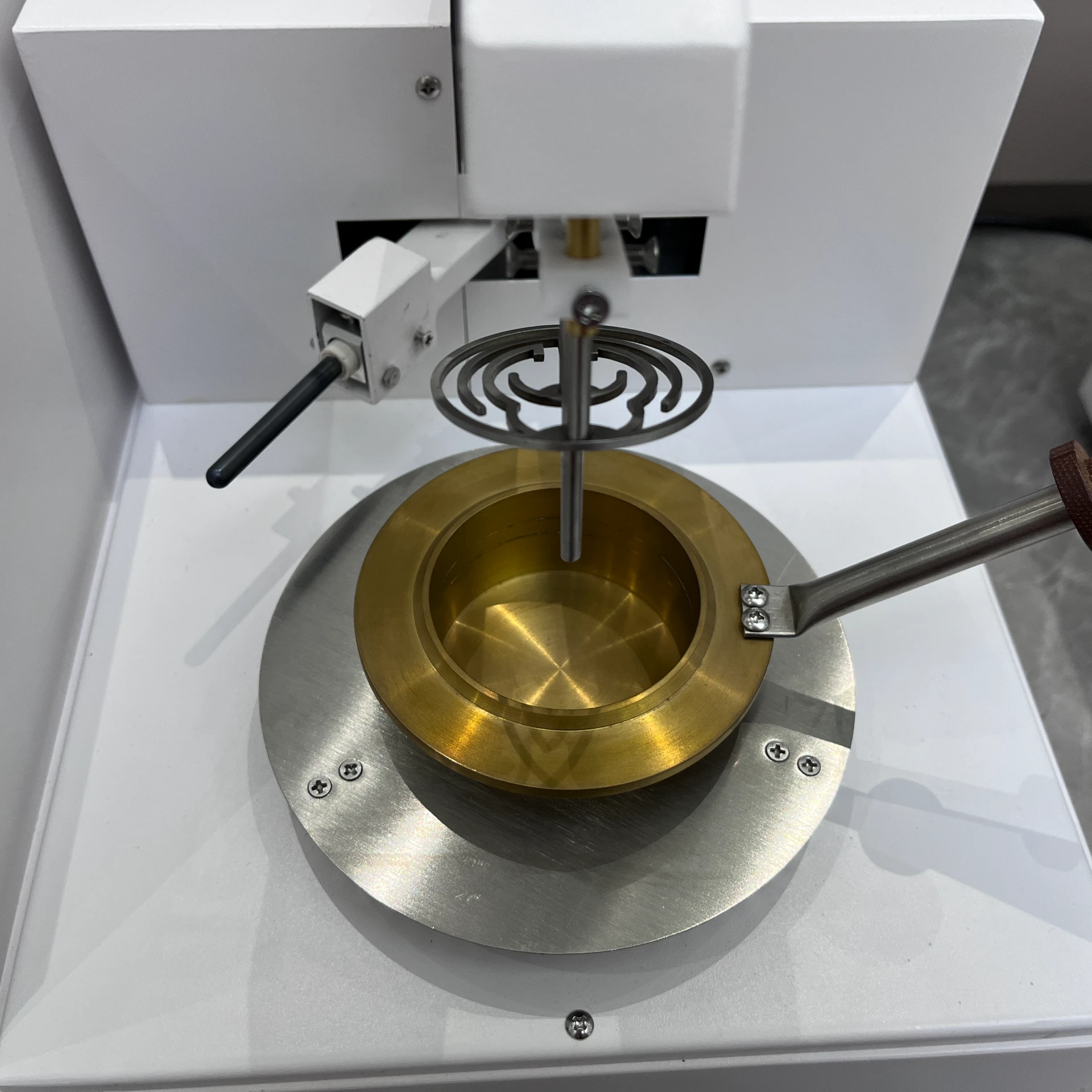 Impulse Voltage and Current Generation Techniques for Electrical Testing