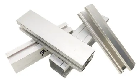 Comprehensive Guide to Solar Panel Mounting Solutions: Ground Mounts, Rails, and Roof Brackets