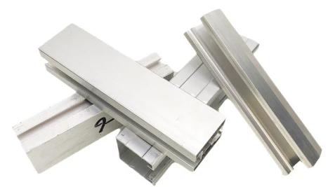 Comprehensive Guide to Solar Panel Mounting Solutions: Ground Mounts, Rails, and Roof Brackets