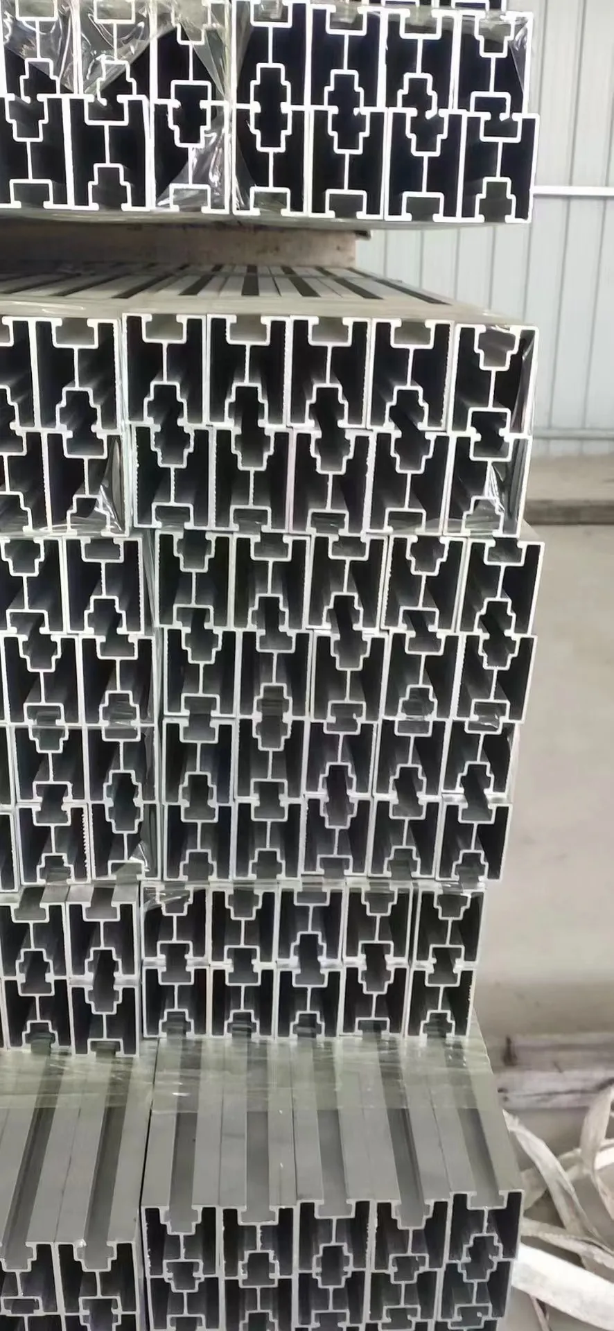 Galvanized Punched Plate Carbon Steel C-shaped Steel Photovoltaic Roof Solar Panel Mounting Bracket