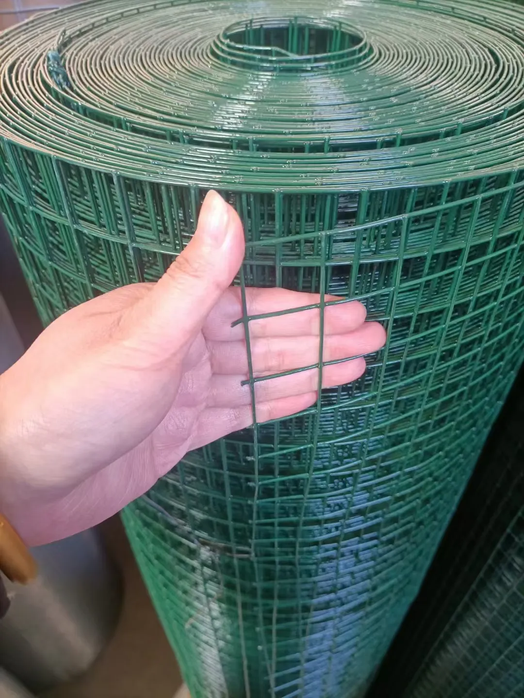 Flat Steel Mesh Applications and Benefits in Construction and Industrial Settings