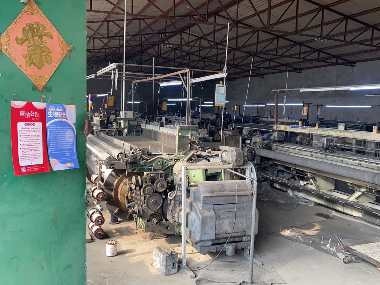 Durable Plastic Poultry Netting for Effective Farm and Garden Protection