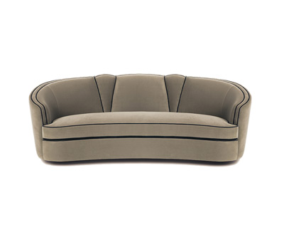 pregnant cat nesting bed