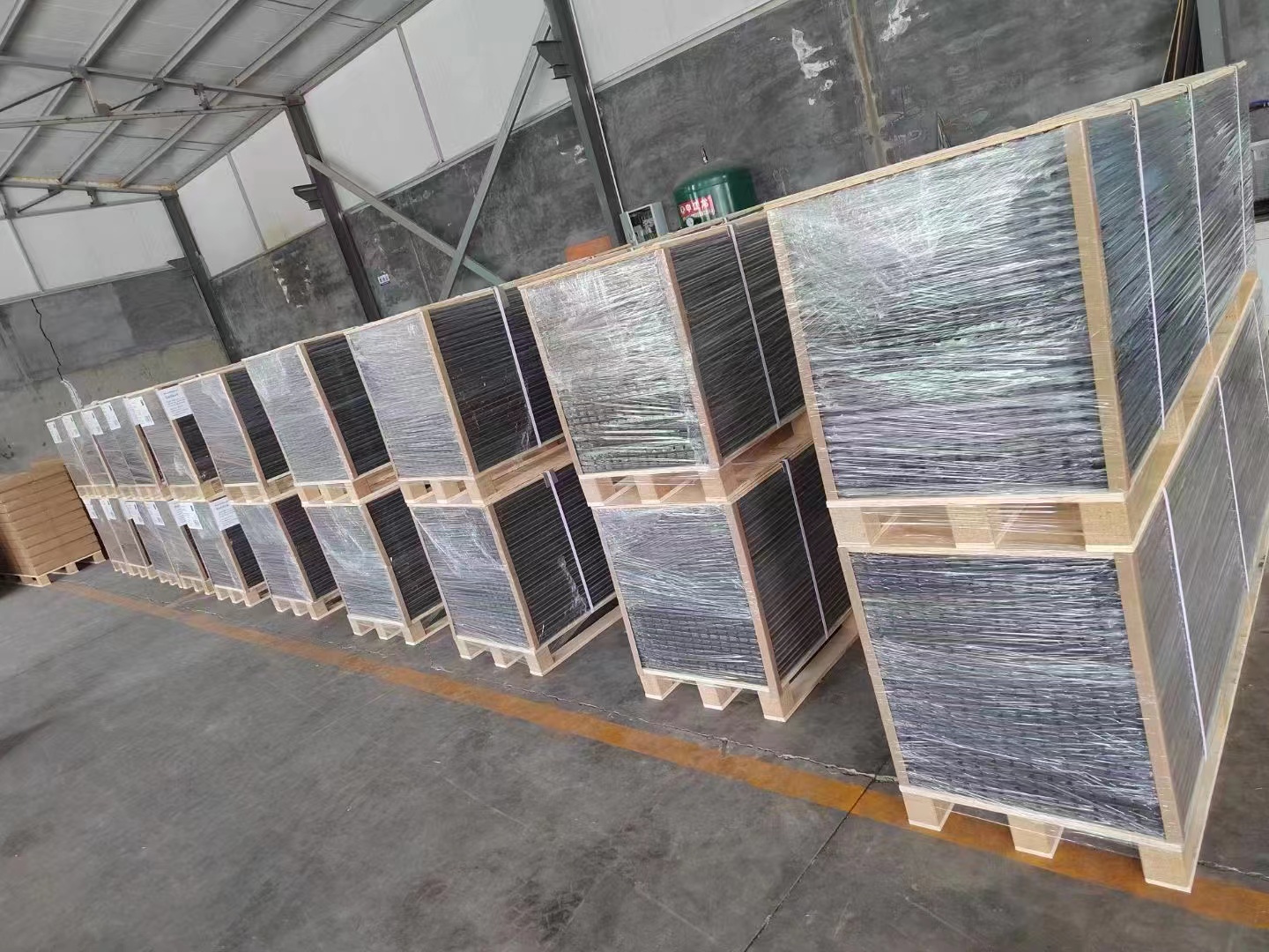 Oak Sound-Absorbing Wall Panels for Enhanced Acoustics and Aesthetic Appeal