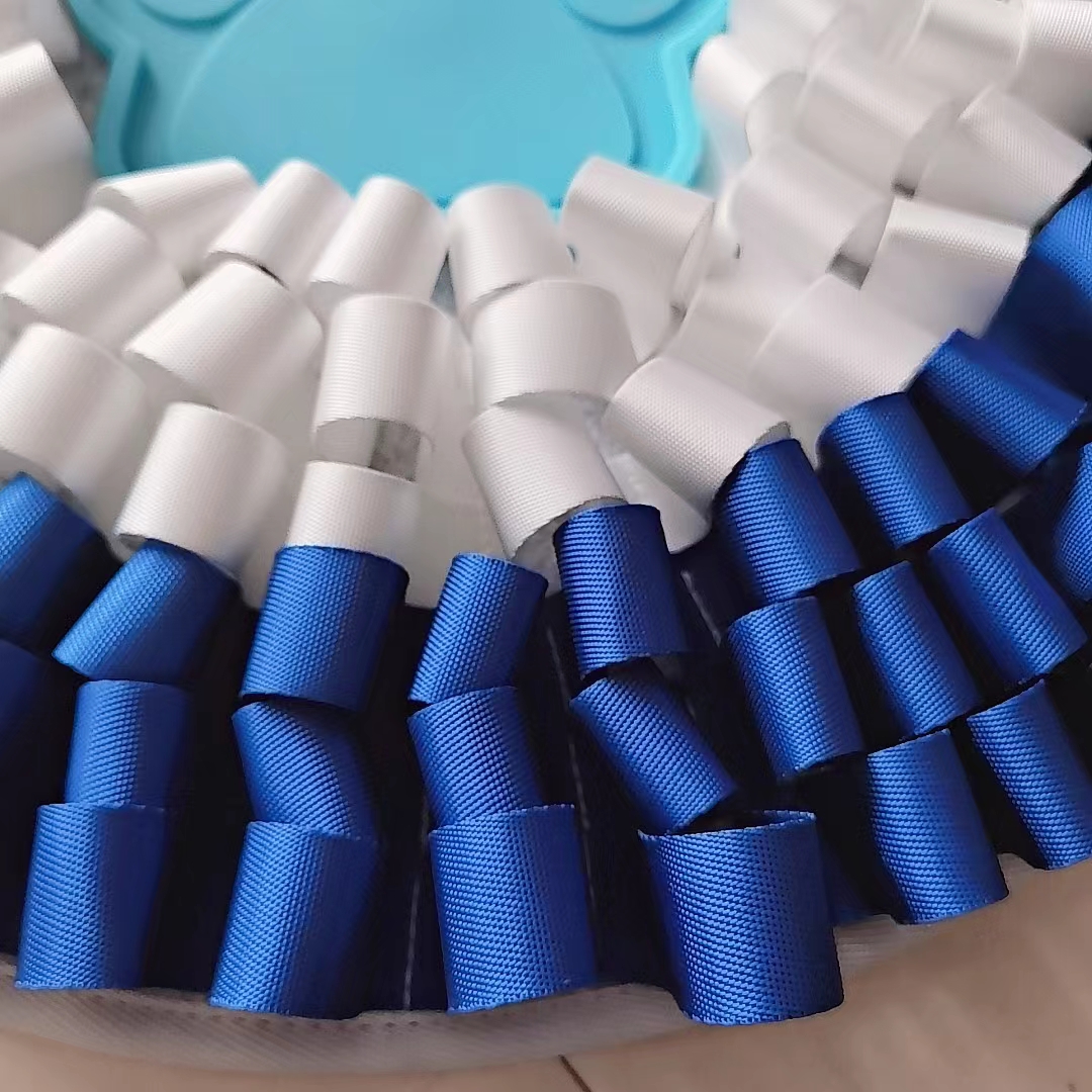 small snuffle mat for dogs