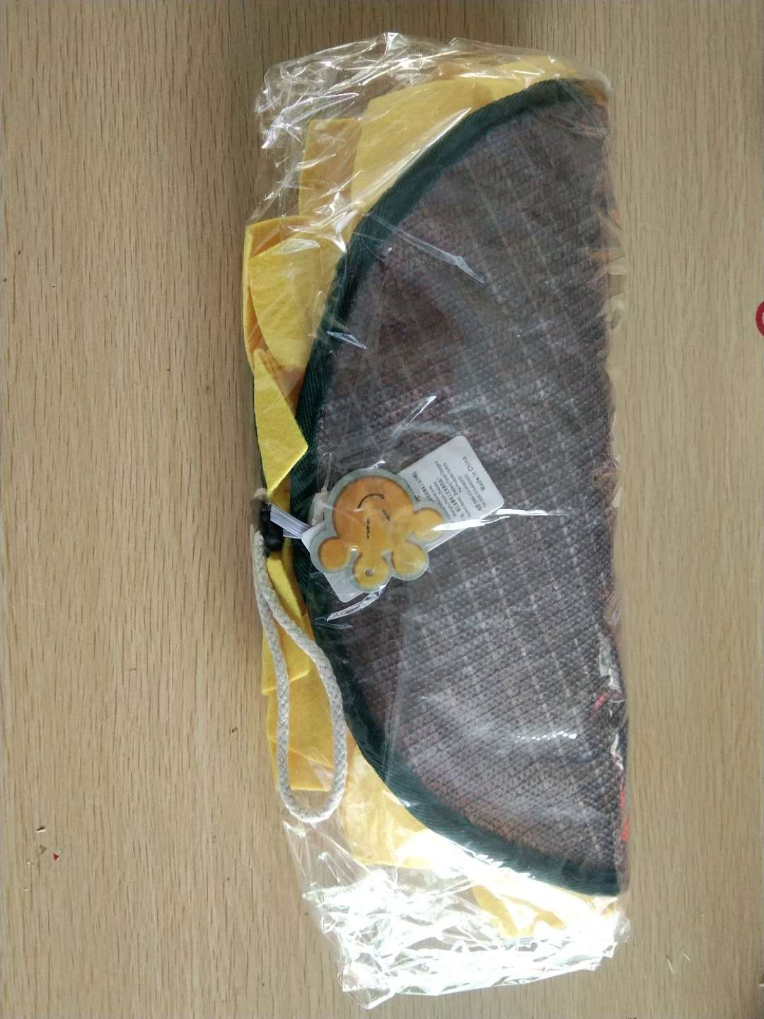 male cat nesting male cat nesting