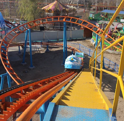 Suspended Family Coaster Vibration Reduction Technology