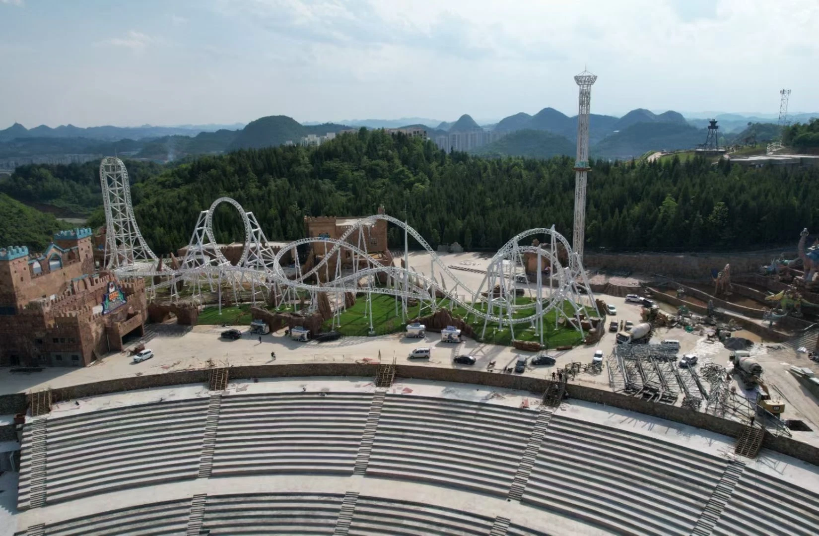 Family Roller Coasters: Types and Buying Guide