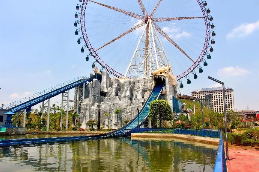 The Tallest Roller Coasters Around the Globe You Must Experience