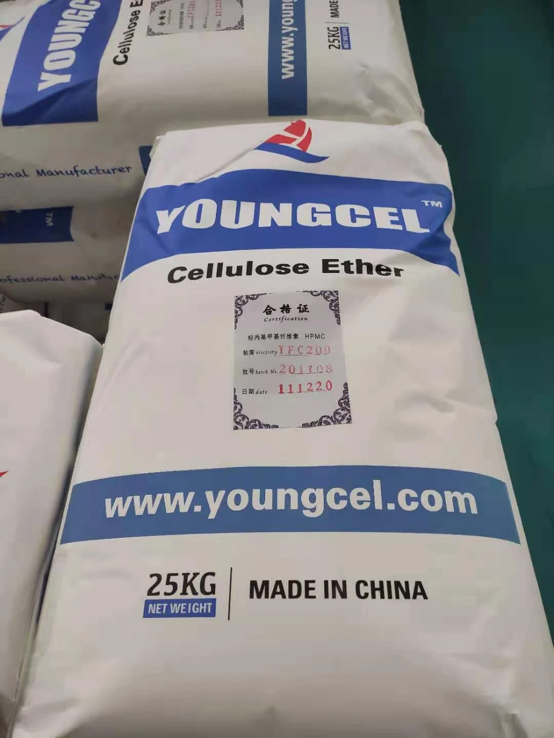 Hpmc Chemicals 200000 99.9% Hydroxypropyl Methyl Cellulose Manufacturer Hpmc For Construction