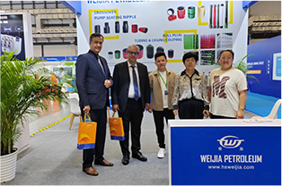 Understanding API 5CT Tubing Coupling Specifications and Their Applications in Oil and Gas Industry