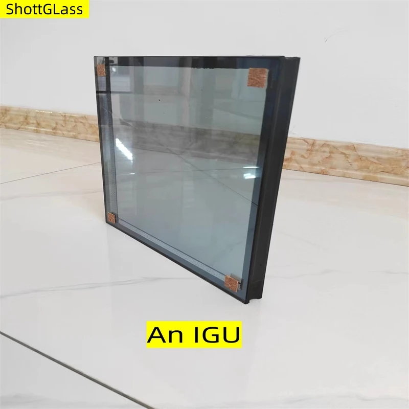 Durable Laminated Glass with Metal Mesh for Enhanced Safety and Aesthetics