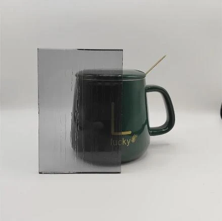 Elegant Wall-Mounted Bathroom Mirror for Stylish Home Decor and Practical Use Elegant Wall-Mounted Bathroom Mirror for Stylish Home Decor and Practical Use