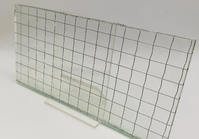 Illuminating Spaces with Green Reflective Glass Windows for Modern Architecture