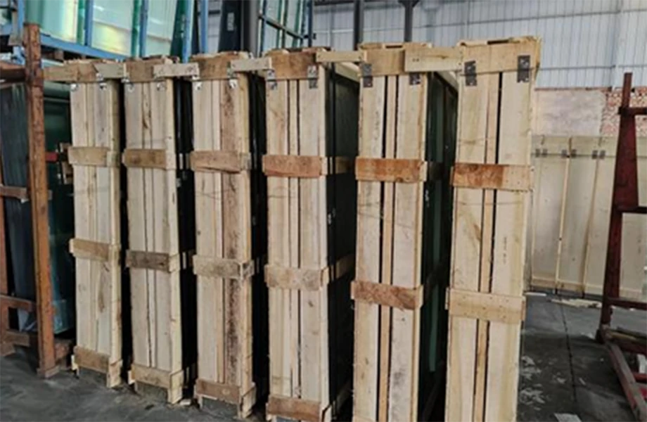 laminated glass pane