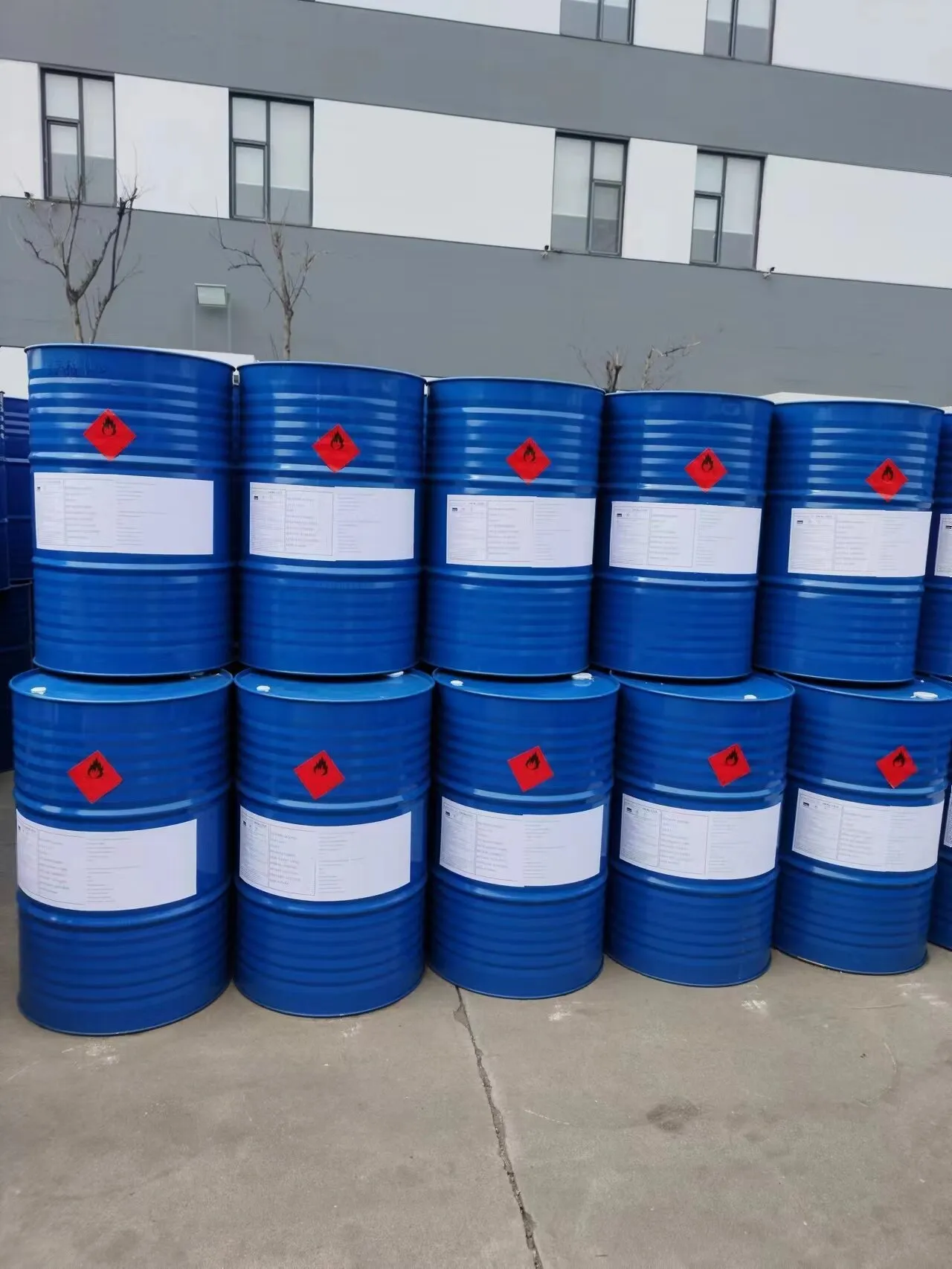 Lan-Dünger Optimierung der Pflanzenwachstumsbedingungen durch gezielte Nährstoffzufuhr Lan-Dünger Optimierung der Pflanzenwachstumsbedingungen durch gezielte Nährstoffzufuhr