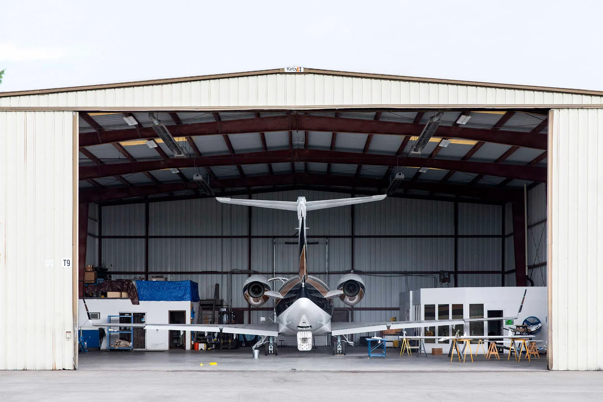 Exploring Air Hanger Variations: Essential Structures for Aircraft Storage and Maintenance