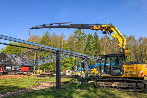 Αγοράστε μεταλλική αποθήκη για μια ασφαλή και πρακτική αποθήκευση εργαλείων