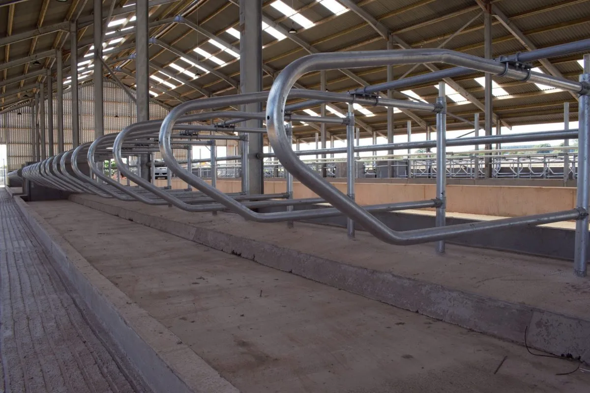 cost to build a metal warehouse