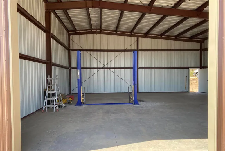 A Comprehensive Guide to Designing 24 by 24 Metal Structures for Various Uses