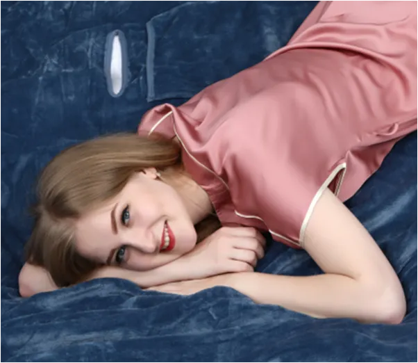 Eco-Friendly Green Electric Blanket for Cozy Warmth and Sustainable Comfort During Cold Nights