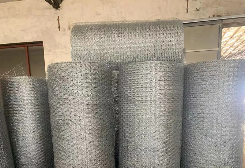 Τμήματα μεταλλικής περίφραξης από αλυσίδα