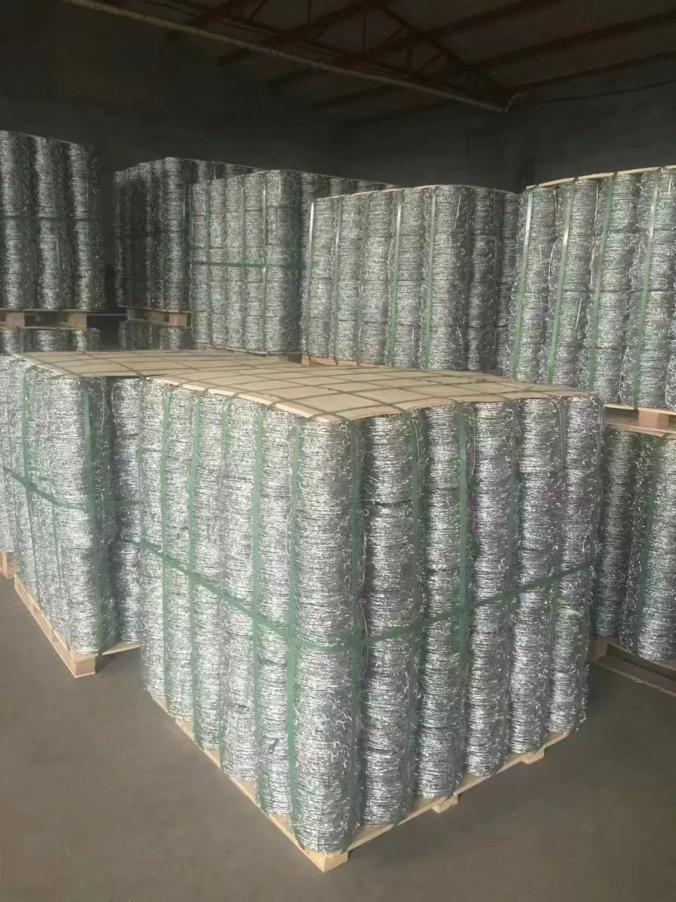 airport perimeter fence requirements