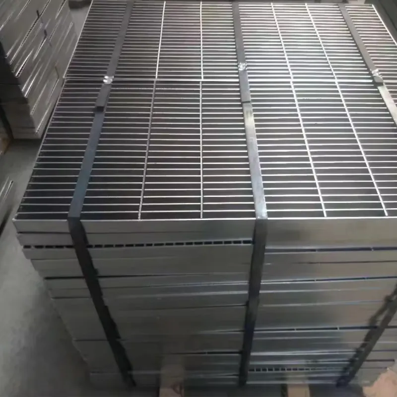 5 ft black chain link fence