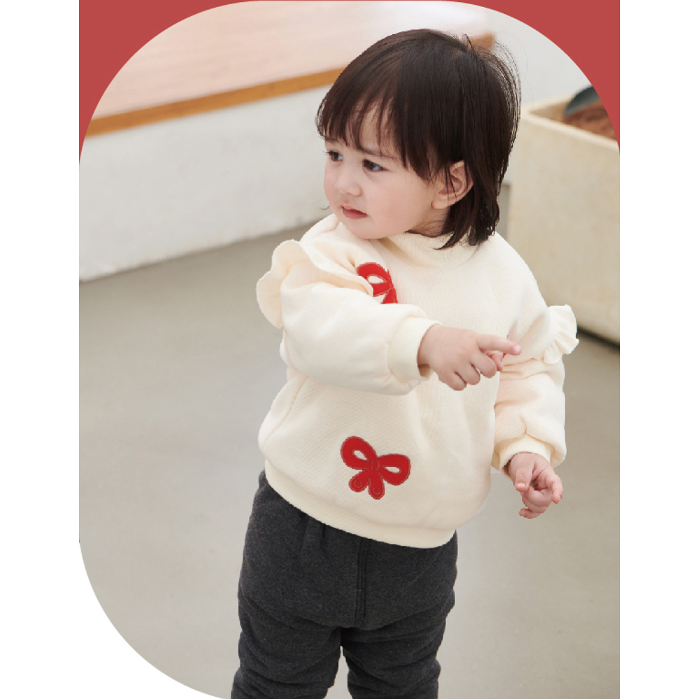 Comfortable Baby Winter Jacket & Coat: Warm, Cozy Wear for Infants.