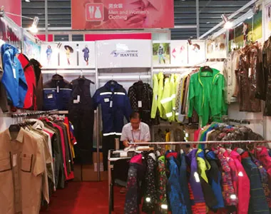 Trendy and Stylish Women's Workwear for Professional Environments