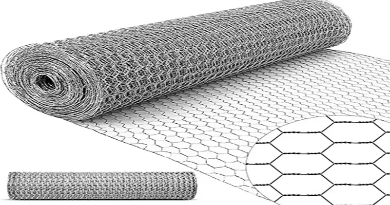 Durable White Wire Hangers for Clothing Organization and Storage Solutions